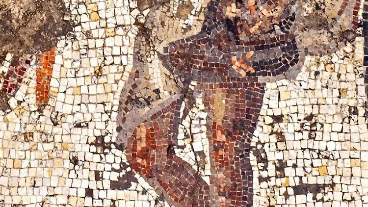 Das Mosaik ist mindestens 1700 Jahre alt.
