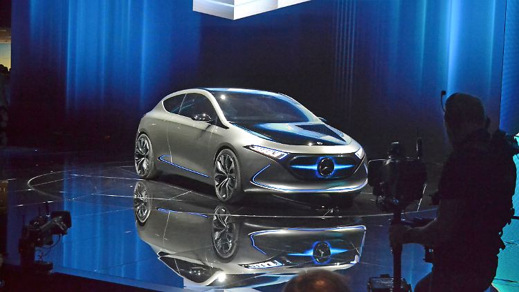 Mercedes findet mit dem EQ Concept die Antwort auf die Frage nach der Elektromobilität.