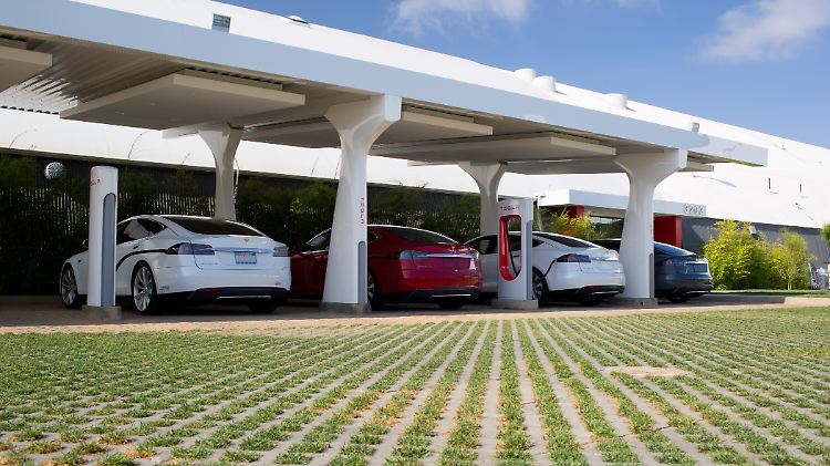 Wichtiger als Leichtbau ist für die Elektromobilität ein intelligentes Strom- und Energiemanagement.