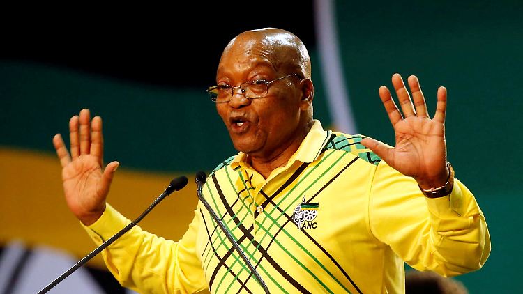 Jacob Zuma sieht keinen Grund für einen freiwilligen Rücktritt als südafrikanischer Staatspräsident.