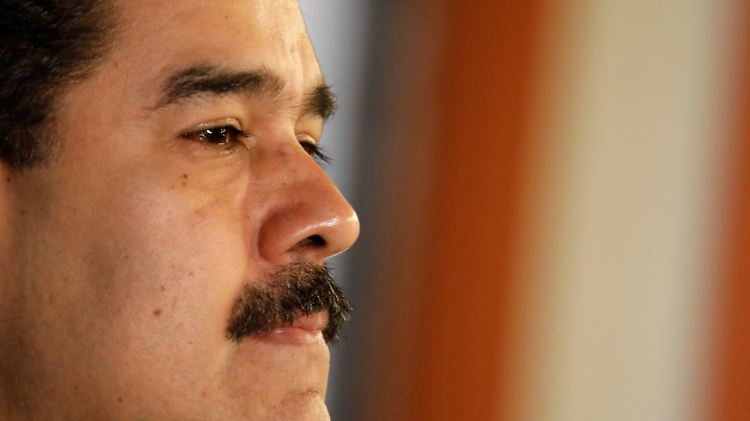 Nicolás Maduro will sich eine Woche nach dem OAS-Gipfel (13. und 14. April) in Venezuela im Amt bestätigen lassen.