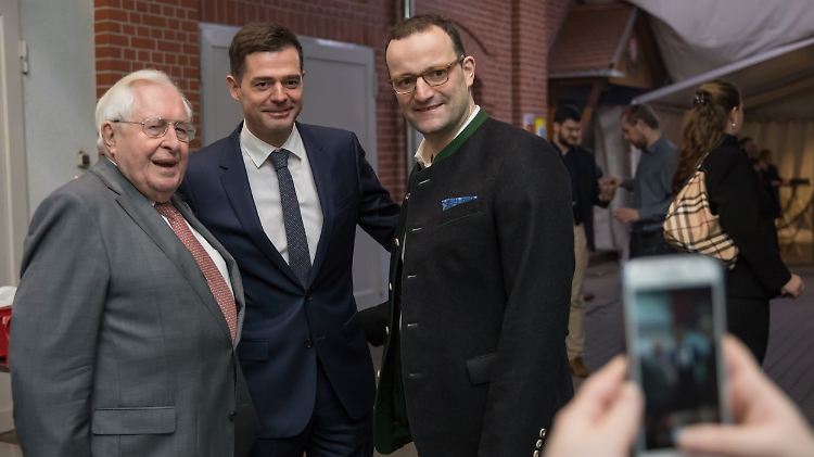 Bernhard Vogel (l.), Mike Mohring (M) und Jens Spahn (r.): Geballte CDU-Kompetenz in Apolda.