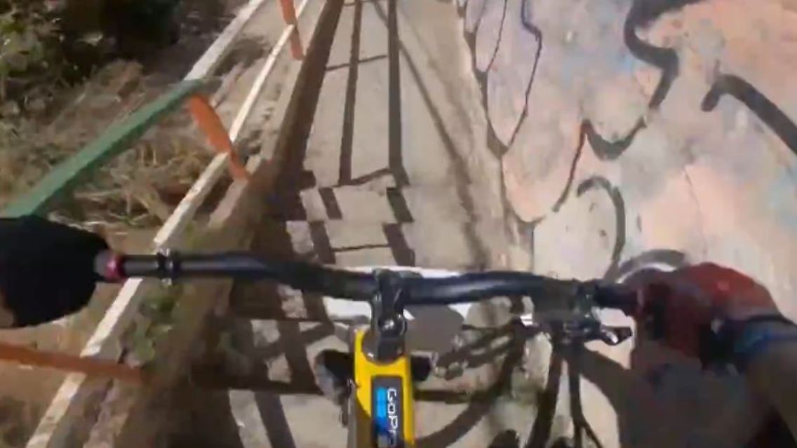 Mountainbiker2.JPG