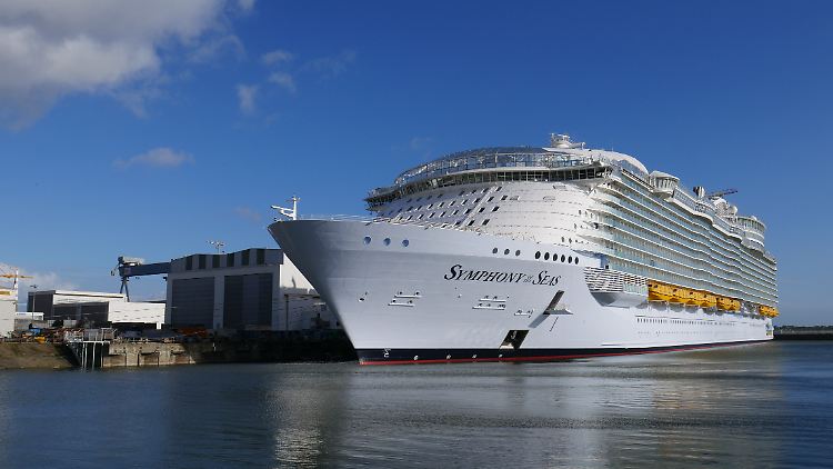Die "Symphony" wird in der STX-Werft in St. Nazaire gebaut.