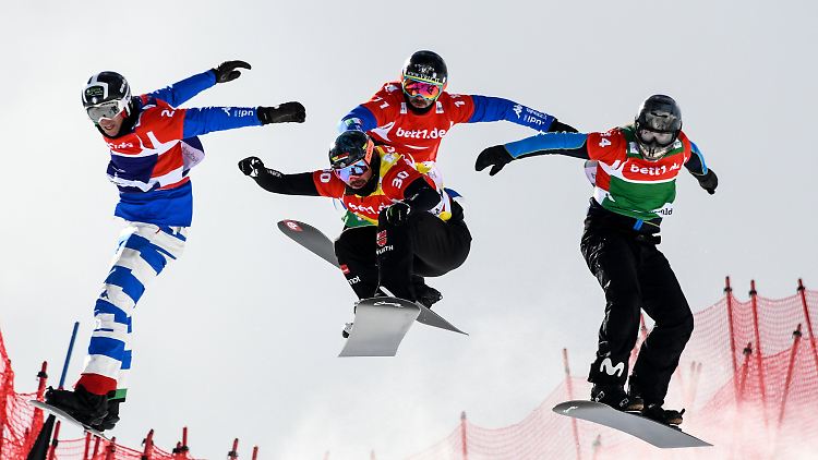 Bei den Sprüngen kann der Wind im Snowboardcross zur tödlichen Gefahr werden.