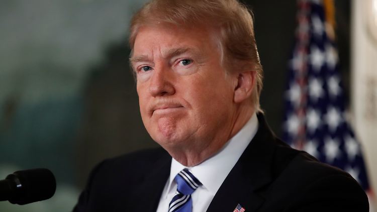 US-Präsident Donald Trump bezeichnet es als "nicht akzeptabel", dass das FBI den Amokläufer nicht aufgehalten hat.