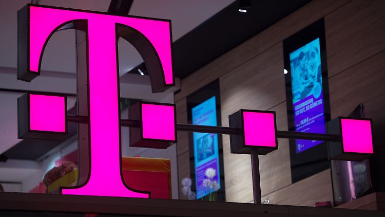 Die Telekom steigt in den Markt für Stromtankstellen für Elektroautos ein.