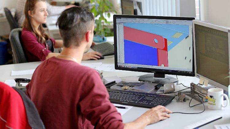 Vor allem für deutsche Unternehmen ist schnelles Internet wichtig. Sie befürchten, im internationalen Wettbewerb abgehängt zu werden.