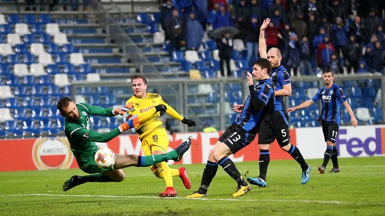 Gegen die aggressiven Italiener kam die Borussia nur langsam ins Spiel.