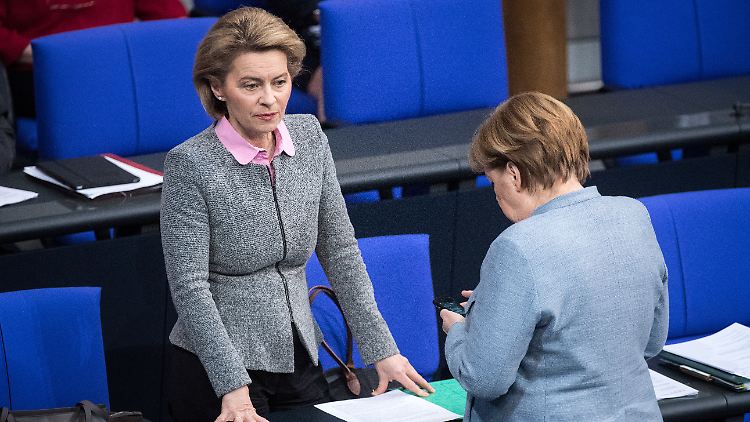 Weder unter den Soldaten, noch unter ihren sogenannten Parteifreunden soll von der Leyen noch Rückhalt genießen.
