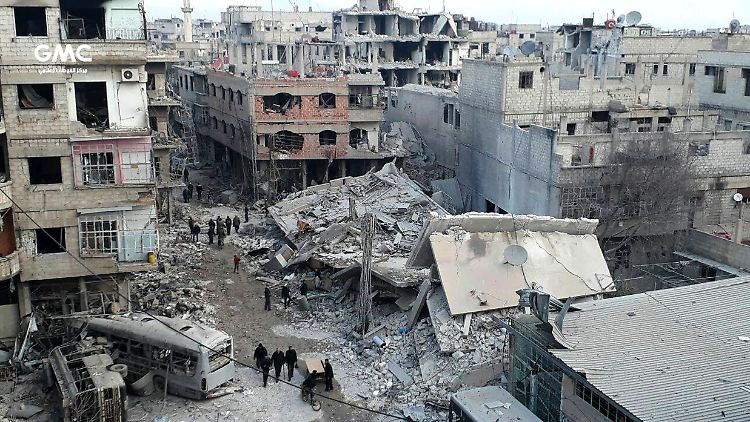 Seit Tagen fliegt das Assad-Regime neue Angriffe auf belagerte Gebiete in Ost-Ghuta. 