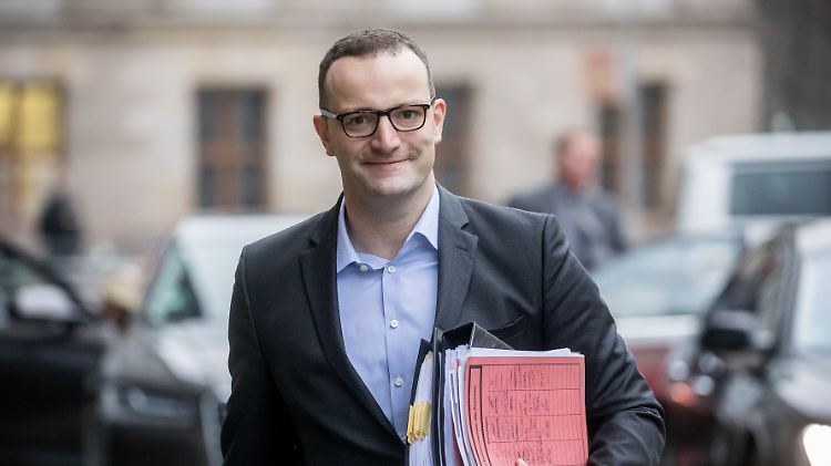 An diesem Sonntag dürfte Merkel verkünden, dass Spahn Gesundheitsminister wird.