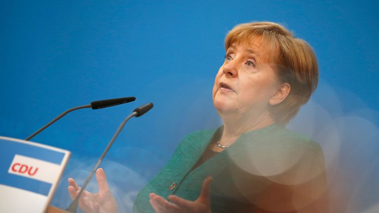 Nur noch zwei Hürden liegen vor ihr, eine davon ist leicht zu nehmen: der CDU-Parteitag am Montag und das SPD-Mitgliedervotum, dessen Ergebnis am kommenden Sonntag bekanntgegeben wird.