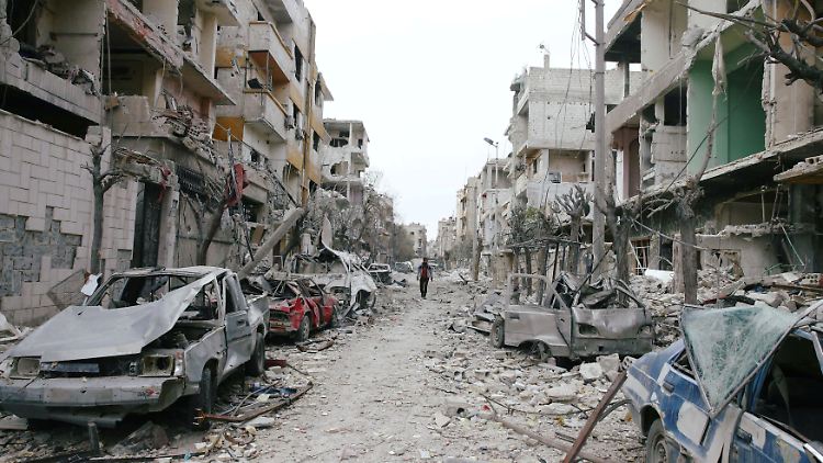 Nahezu totale Zerstörung: Straßenzug in der Rebellenhochburg Duma in Ost-Ghouta.