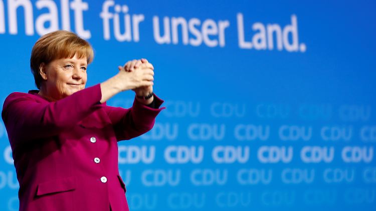 Bundeskanzlerin Angela Merkel ist zufrieden mit den Ergebnissen des CDU-Parteitags.