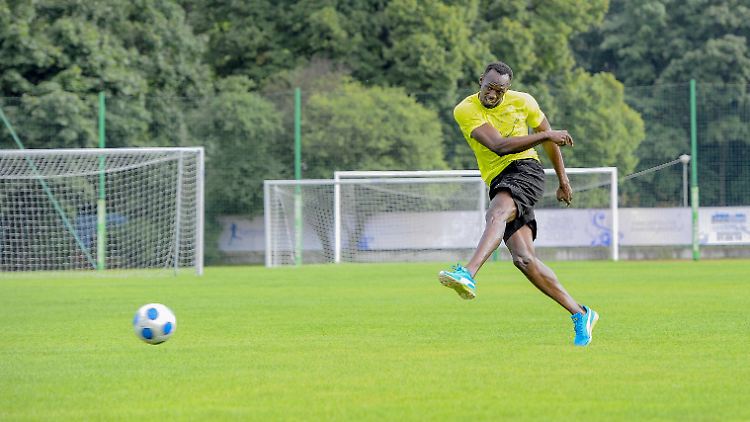Wohl eher stark in der Vorbereitung - im Abschluss überzeugt das Fußballabenteuer von Usain Bolt nur wenige.