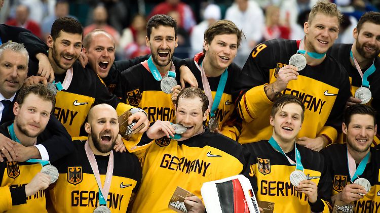 Eben noch die Silbermedaille bei Olympia gewonnen, schon geht der Alltag weiter.