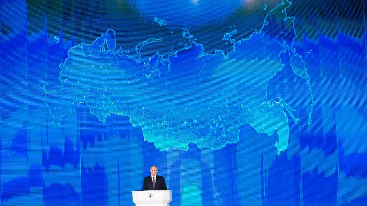In gut zwei Wochen will Putin als Präsident wiedergewählt werden.