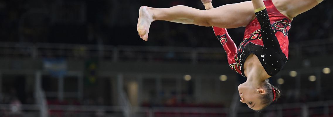 Pauline Schaefer zeigte bei Olympia in Rio, was sie am Balken draufhat.
