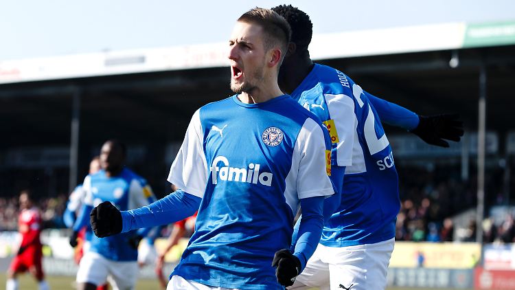Ein Traumtag für die Kieler: Der Aufsteiger darf weiter vom Durchmarsch in die Bundesliga träumen.