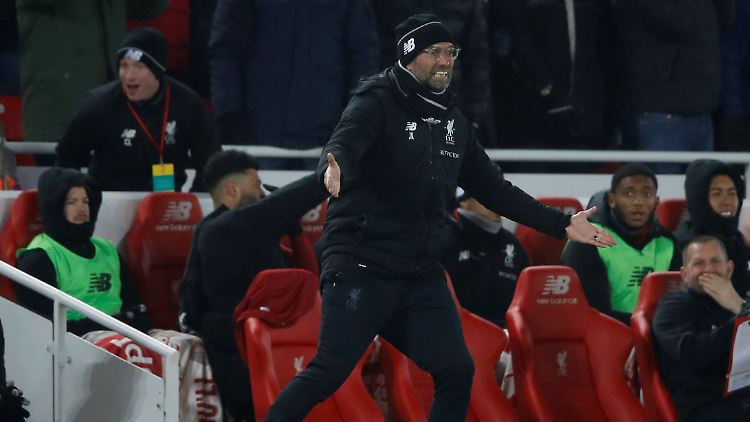 Jürgen Klopp feiert mit seinem FC Liverpool Platz zwei.