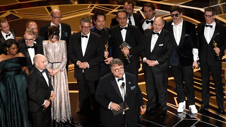 Guillermo del Toros "Shape of Water - Das Flüstern des Wassers" erzählt eine außergewöhnliche Geschichte und gewinnt einen außergewöhnlichen Preis.