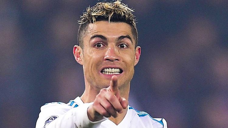 Ronaldo eröffnet den Torreigen in Paris.