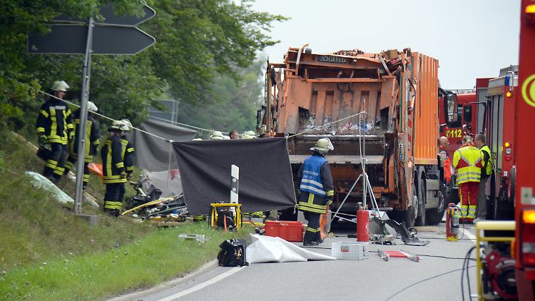 Bei dem Unfall mit dem Müllwagen waren am 11. August 2017 fünf Menschen ums Leben gekommen.