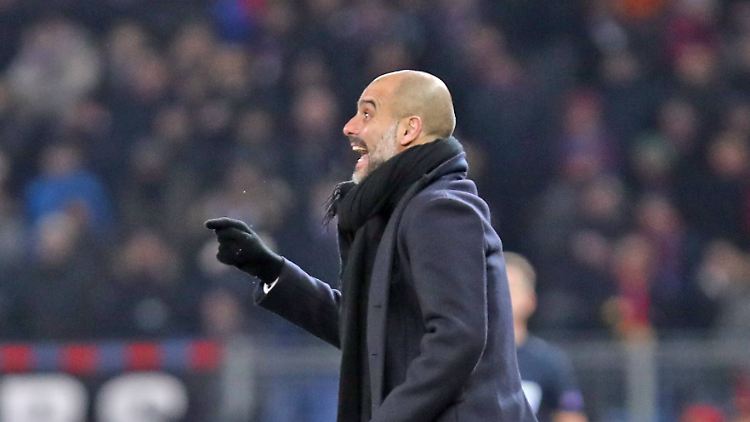 Niederlage ohne Folgen, Guardiola dennoch sauer.