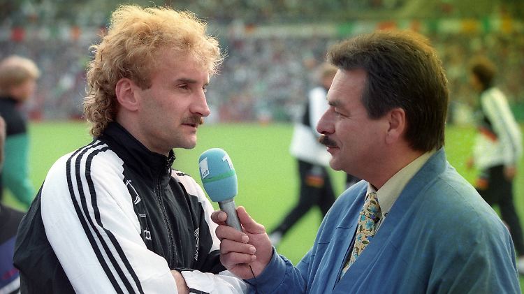 29. Mai 1994: Da hat Rudi Völler noch gespielt. Und das Verhältnis zu Waldemar Hartmann war noch in Ordnung.