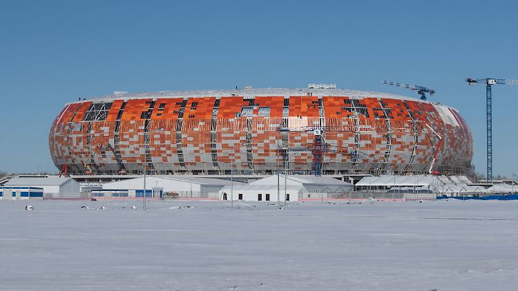 Bis zur WM ist alles fertig, versprochen - auch das Stadion in Saransk.