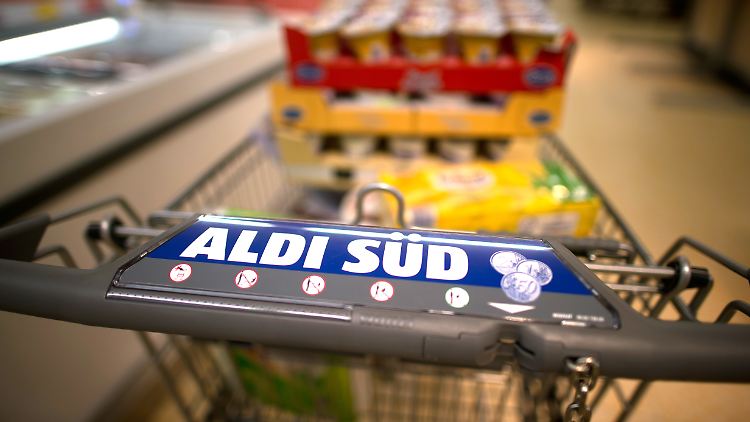Über Online-Shops hat Aldi Süd schon Zugang zum chinesischen Markt, bald sollen offenbar auch richtige Filialen her.