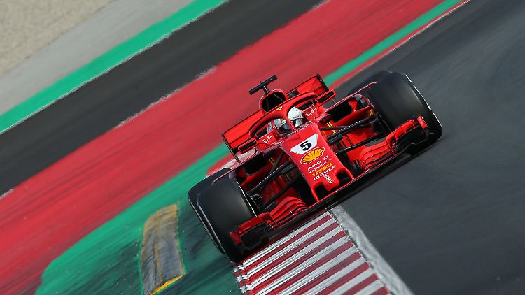Sebastian Vettel kommt mit seinem SF71H auf Touren.