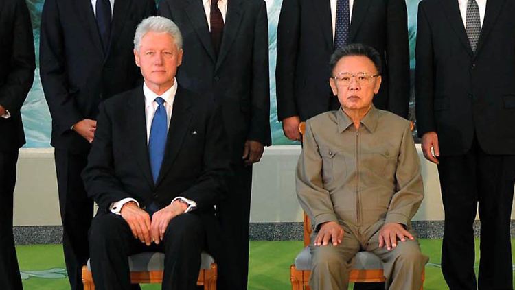 2009 traf der ehemalige US-Präsident Clinton den damaligen Diktator Kim Jong Il - dass ein US-Präsident einen Machthaber aus Nordkorea während seiner Amtszeit traf, kam bisher nicht vor.