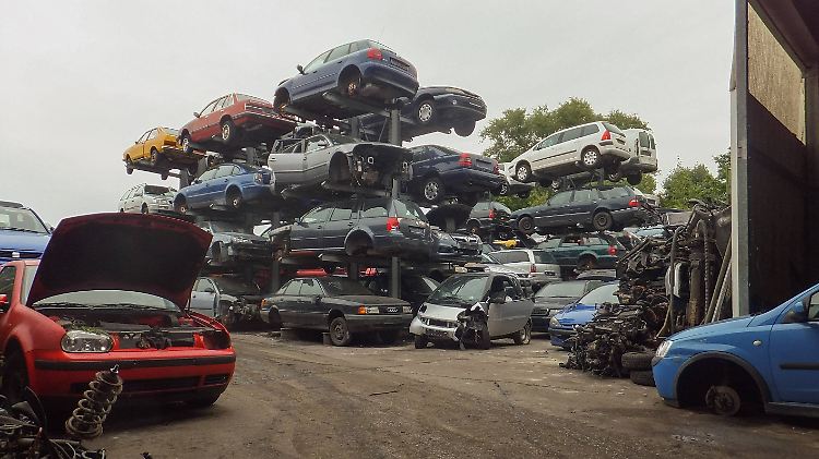 Die Abwrackprämie sollte 2009 die Nachfrage nach neuen Autos erhöhen.