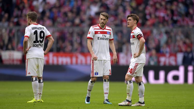 Sven Schipplock, Aaron Hunt und Gotoku Sakai steigen höchstwahrscheinlich mit dem HSV aus der Bundesliga ab.