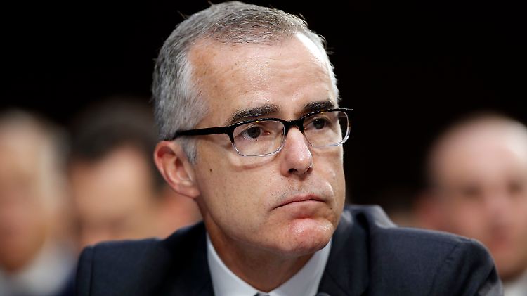 Andrew McCabe erfuhr von seinem Rauswurf aus einer Pressemitteilung.