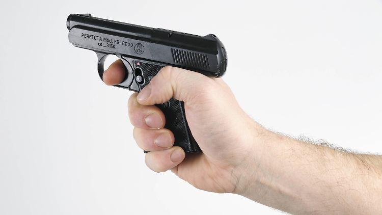 Erben dürfen Waffen behalten - aber nur unter strengen Auflagen.