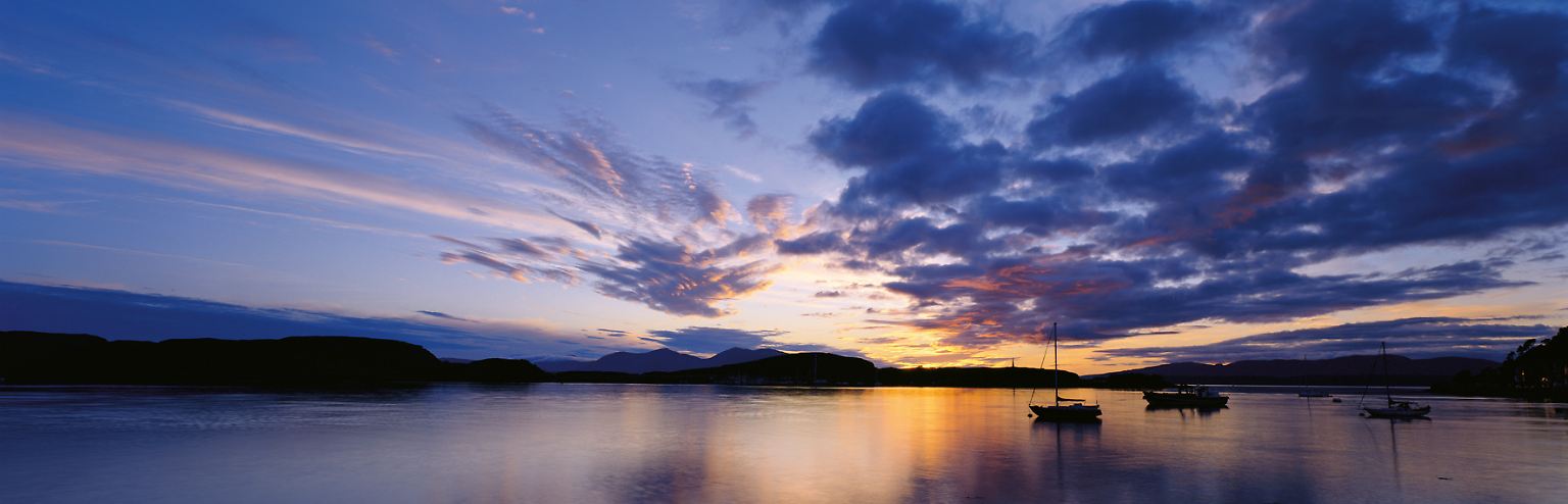 Schottland ist vielschichtig, geht tiefer. Bekannt ist es zwar für Nessie, das Seeungeheuer, den Schottenrock und den Dudelsack. Aber Schottland hat weit mehr zu bieten. Davon …