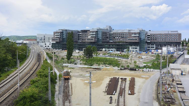 2017 befand sich das Wiener Krankenhaus Nord noch im Bau - war aber schon von allen negativen Energien befreit.