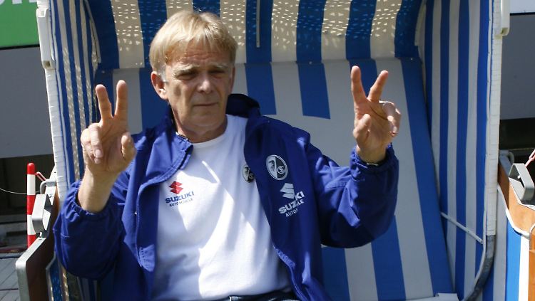 Er machte den Strandkorb im Stadion legendär: Volker Finke.