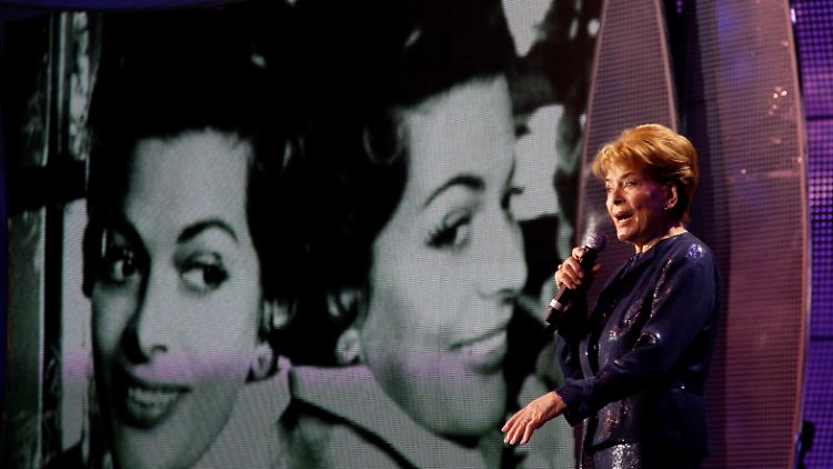 Lys Assia gewann den ersten Eurovision Song Contest 1956.