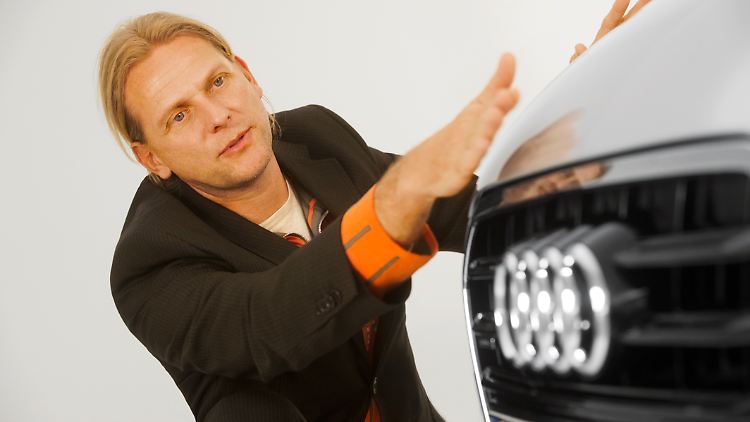 "Flacher und dynamischer": Audi-Designer Badstübner hat sich bei dem Entwurf das Thema Leichtigkeit auf die Fahnen geschrieben.