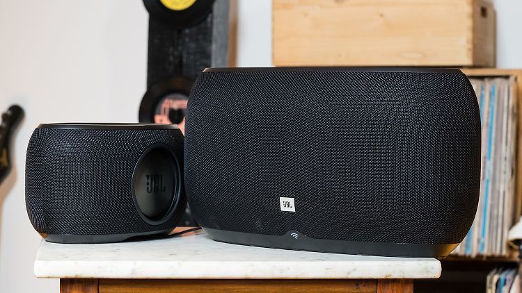 Der JBL Link 500 ist ein gutes Stückchen größer als der Link 300 - und das hört man auch.
