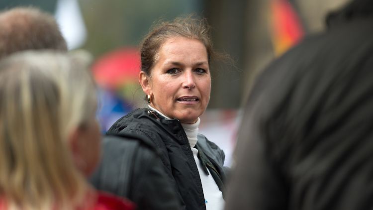 Festerling hat Pegida nach einem Streit mit Lutz Bachman verlassen.