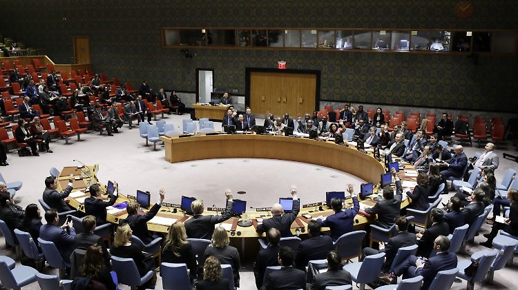 Trotz Gesprächsangeboten will der UN-Sicherheitsrat den Druck gegen Nordkorea durch Sanktionen aufrecht erhalten.