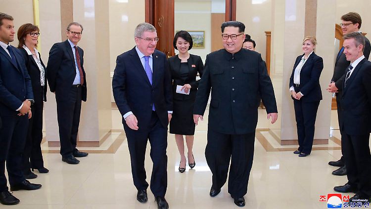 Entspannte Stimmung beim Diktator: Bach berichtet, das Gespräch mit Kim sei "offen und fruchtbar" gewesen.