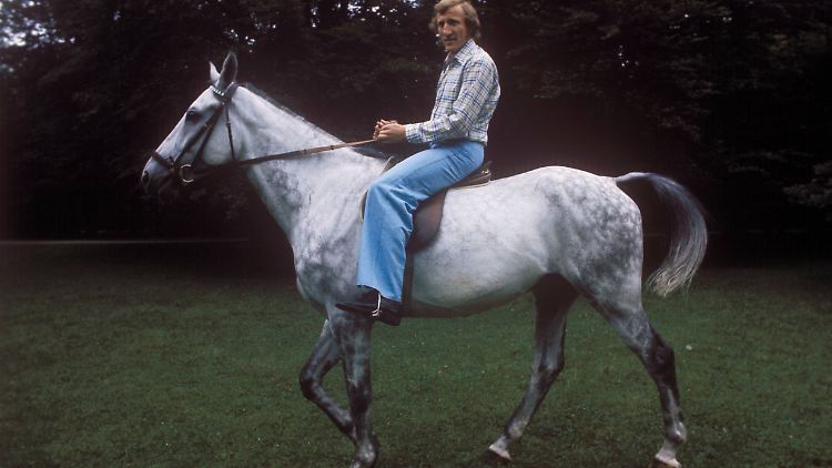 Katsche kann auch elegant - allerdings eher abseits des Fußballplatzes!