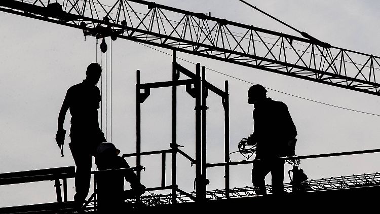 Bau- und Beschäftigungsboom: Auch auf Baustellen fanden im vergangenen Jahr hunderttausende Europäer neue Jobs. 