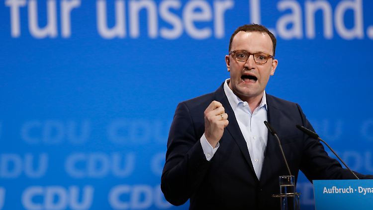 Gesundheitsminister Jens Spahn gilt als schärfster Kritiker von Kanzlerin Merkel.